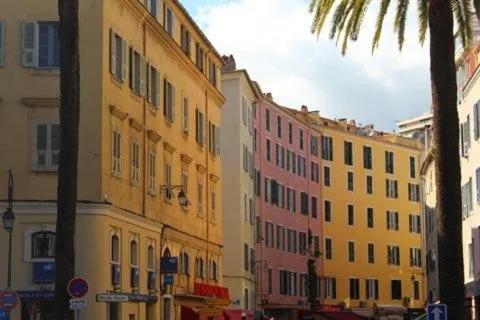 U Nidu - A Ajaccio, Magnifique Appartement 4 Couchages Vue Mer Аяччо Экстерьер фото